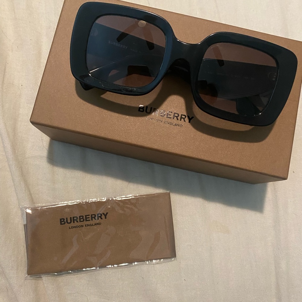 Burberry sunglasses